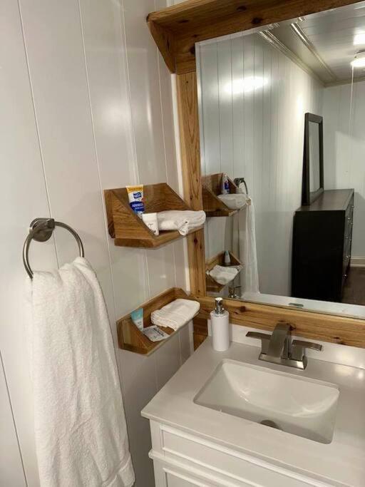 Hot Tub 5 Beds Daire Moorhead Dış mekan fotoğraf
